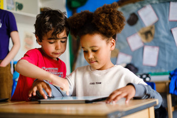 Minis: Engineers Future Makers